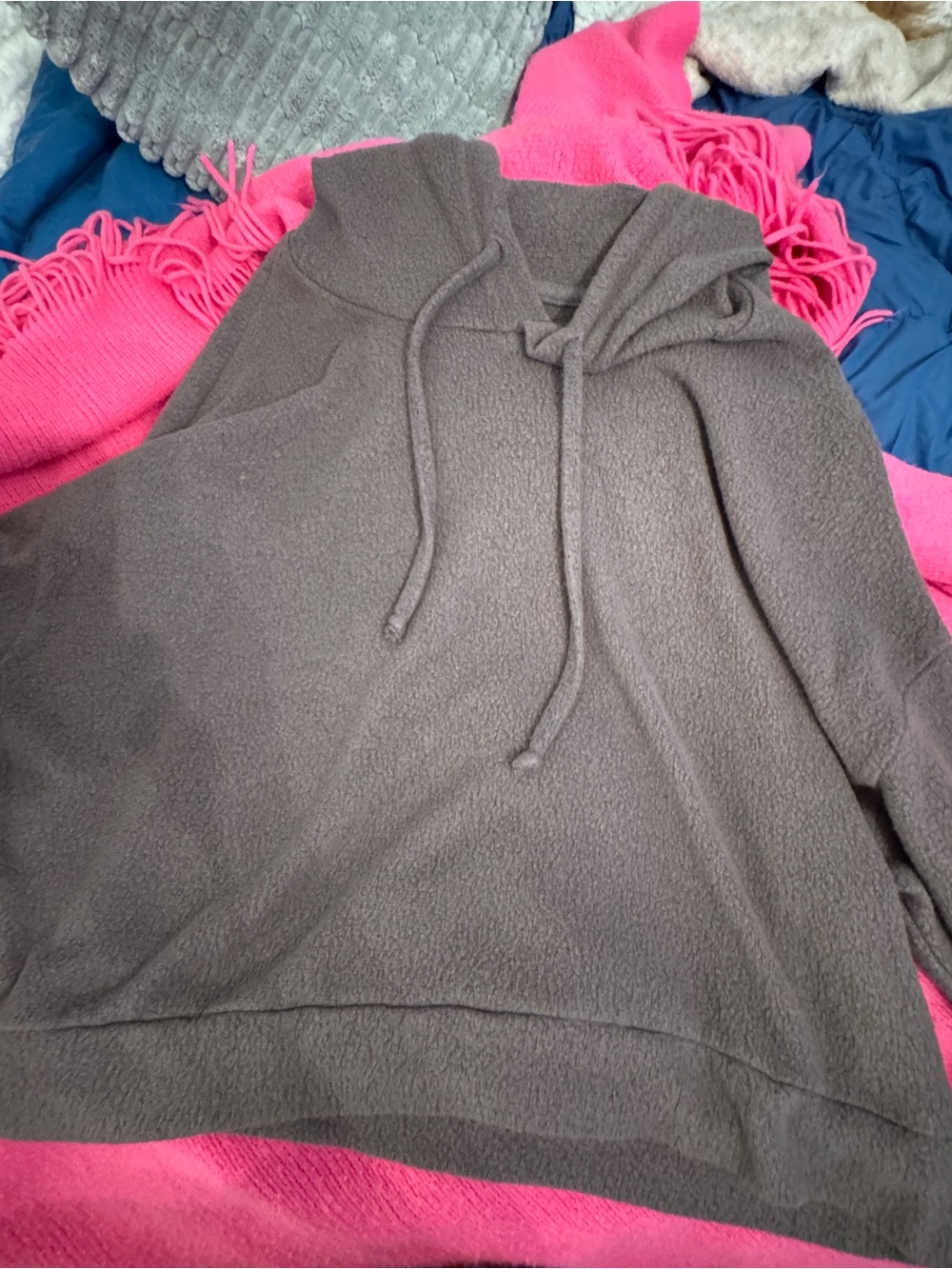 Olive & Oak Charcoal Knit Sweater short sweater hoodie never wore it - Picture 6 of 14